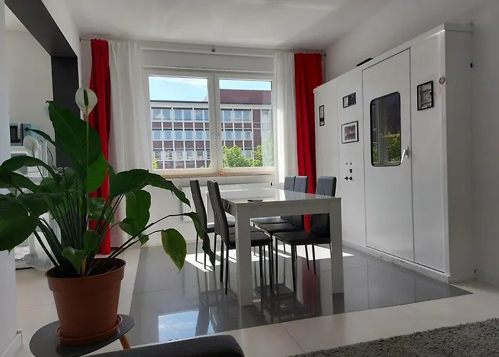 Schoenes Modernes Loft In Essen, Schaltzentrale * إسن